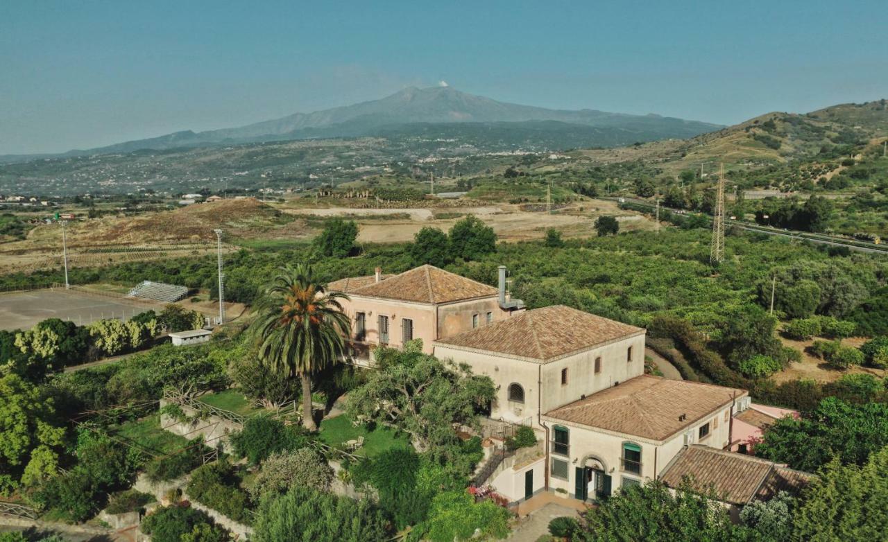 Alloggio per agriturismo Antico Borgo Etneo *