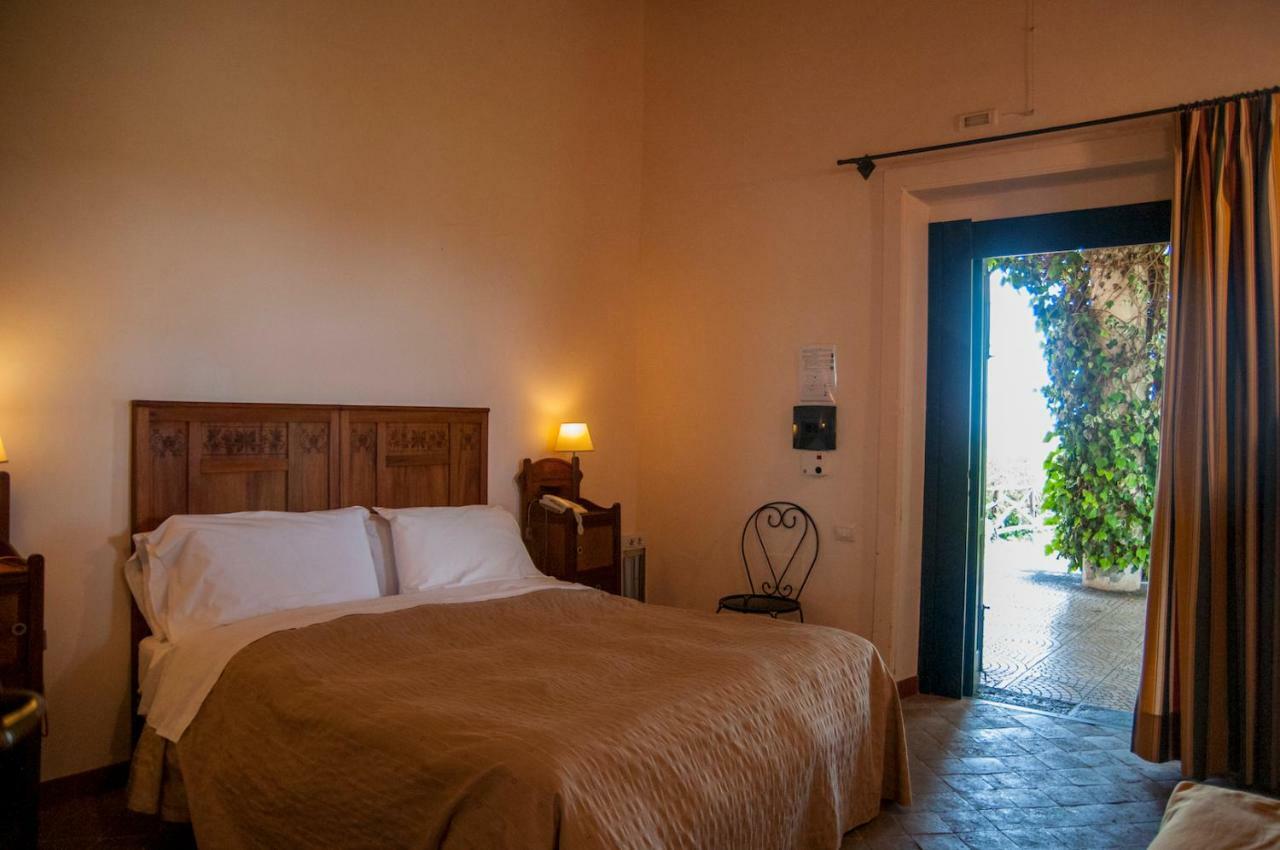 Antico Borgo Etneo Alloggio per agriturismo *