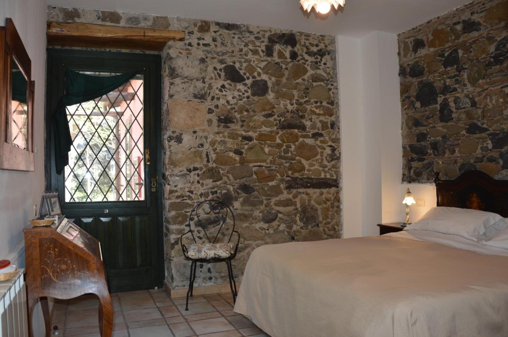 Bauernhof Antico Borgo Etneo Country